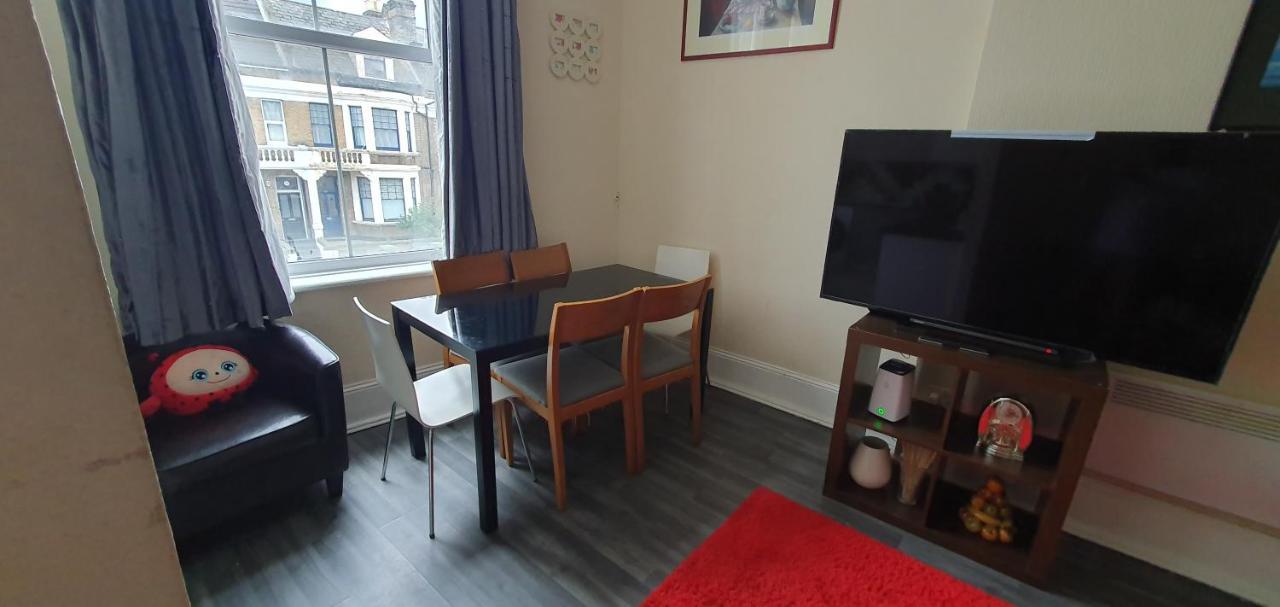 Kfot Klassic Holida Rental 2 London Ngoại thất bức ảnh