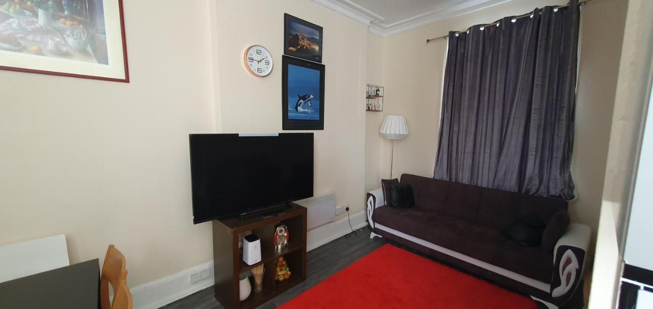 Kfot Klassic Holida Rental 2 London Ngoại thất bức ảnh